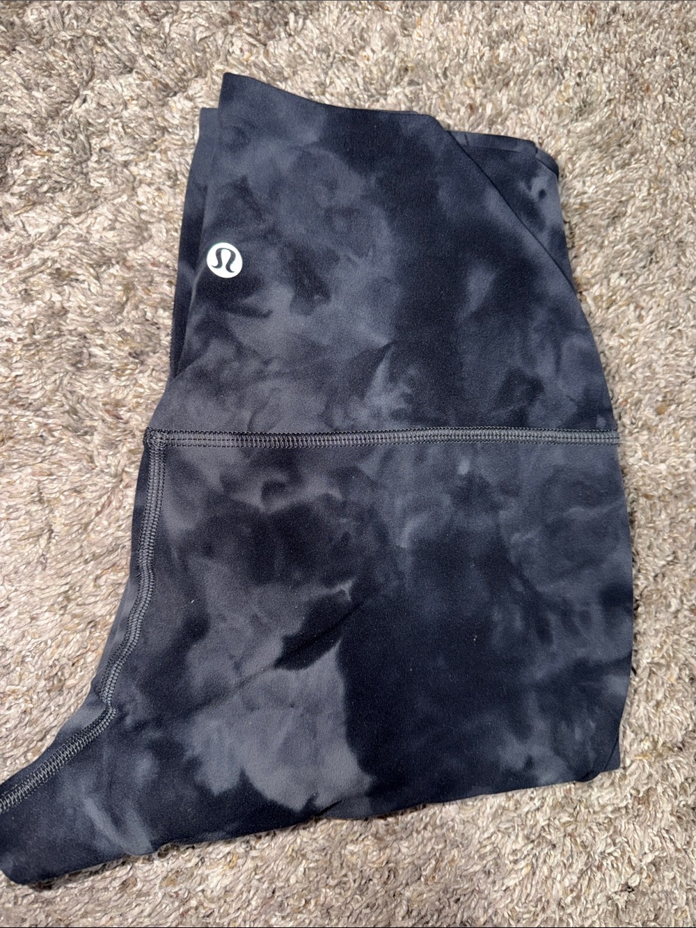 lululemon Align size 6 Diamond Dye
